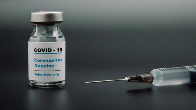 Як різні вакцини від COVID-19 можна комбінувати між собою 