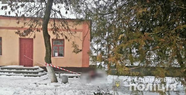 Проявляв надмірну увагу: у Миколаївській області жінка на дискотеці вбила п