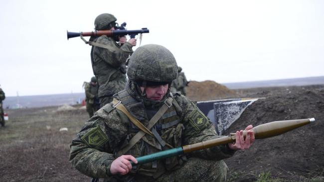 Окупанти намагаються "розбагатіти", обкрадаючи помешкання на Київщині 