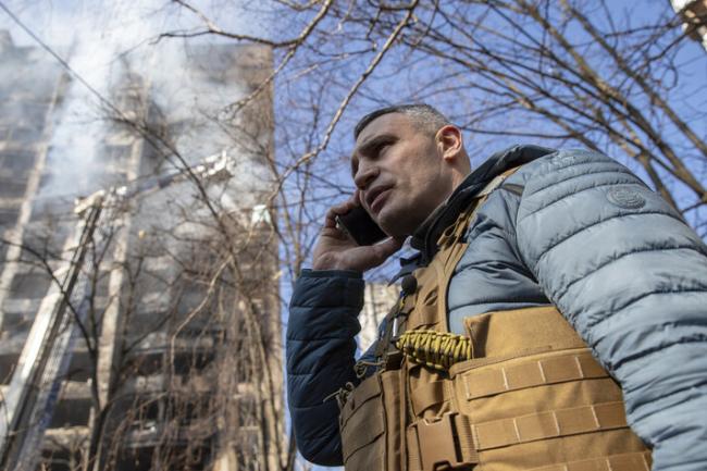 У Києві знесуть 10 будинків, які зазнали руйнувань через війну