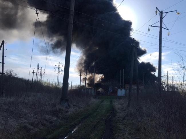 Ракетні удари по Львівщині: стався вибух на тяговій підстанції "Красне"