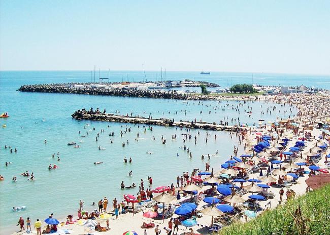 У Румунії поблизу морського курорту знешкодили морську міну