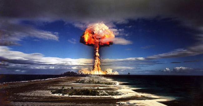 "Світ знаходиться за крок від ядерного знищення" - генсек ООН