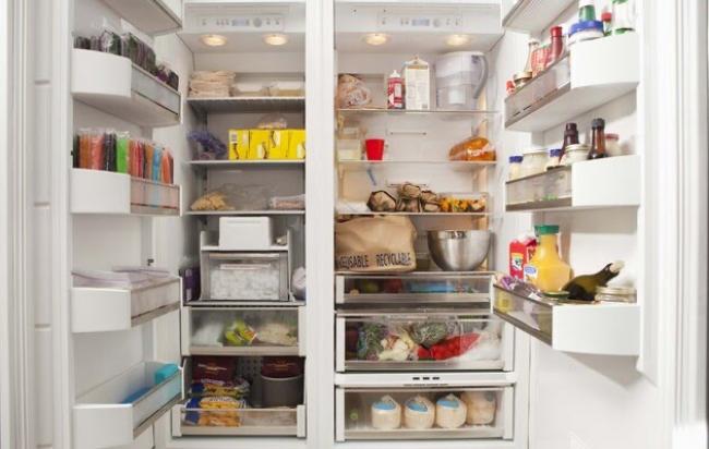 Без холодильника: як зберегти їжу, коли вимикають світло