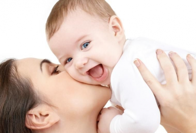 Годування грудьми передчасно народжених дітей: корисні поради