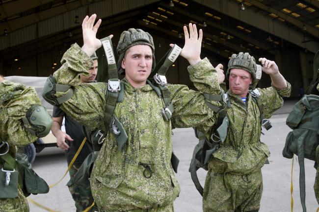 Росія втратила в Україні щонайменше половину своїх десантників - британська розвідка