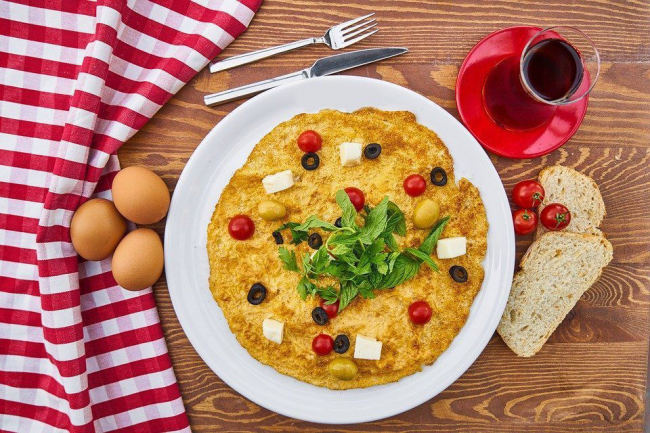 Який сніданок на думку дієтологів є найкорисніший для здоров`я