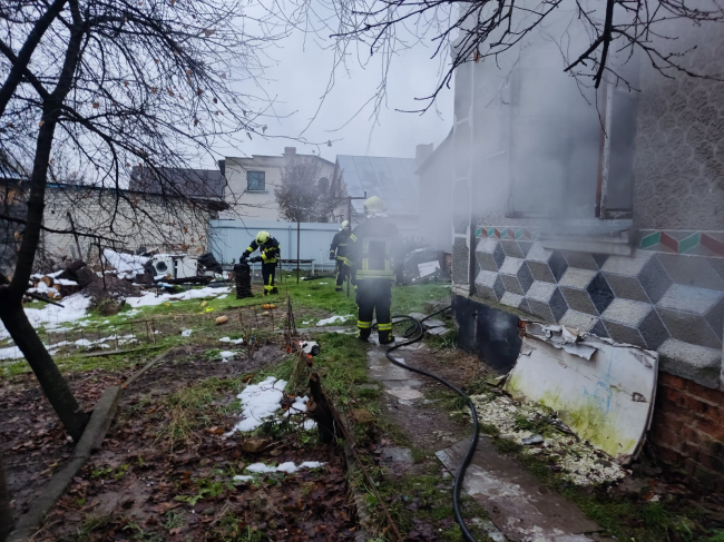 У Луцьку в житловому будинку горів газовий балон