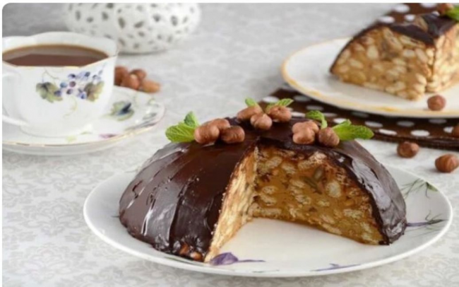 Шоколадний тортик з арахісом без випікання: оригінальний рецепт десерту