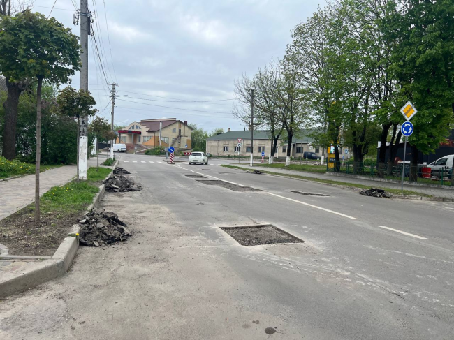 У Костополі ремонтують дороги: рух транспорту - ускладнений
