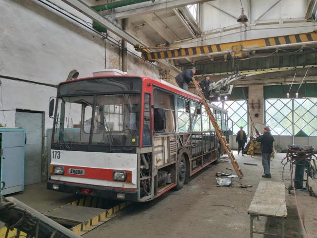 Рівненський тролейбус, який працював у Брно, отримає "нове життя"