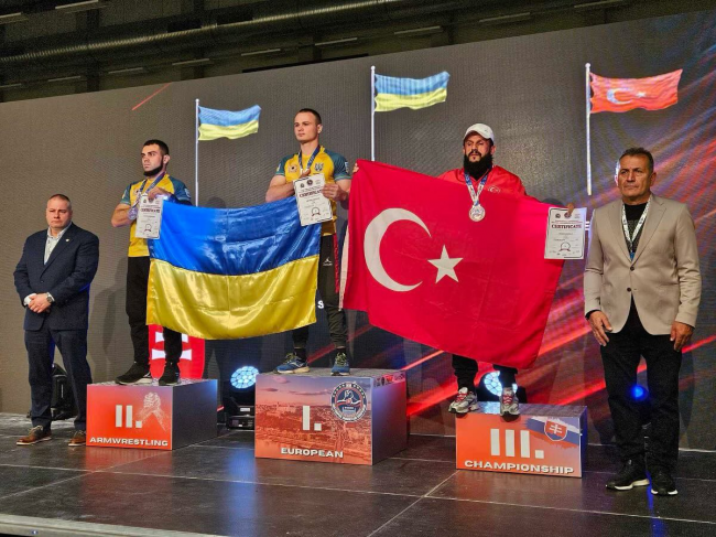 Рукоборець із рівненського "Інваспорту" здобув дві медалі на чемпіонаті Європи