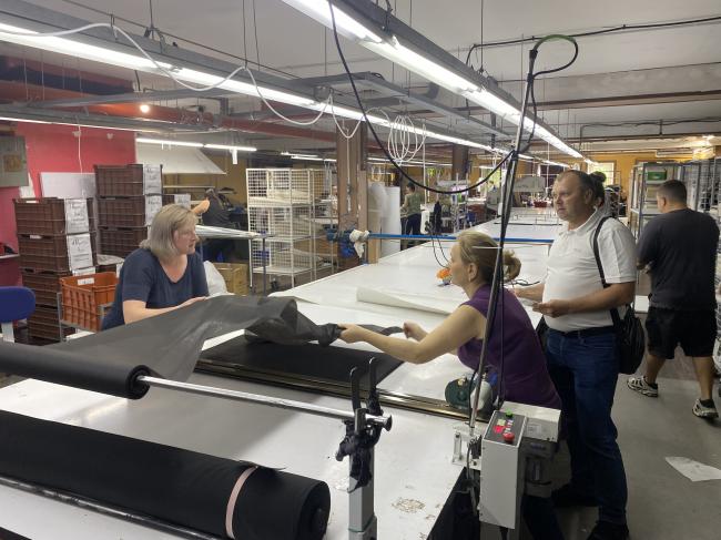 У Костополі на швейному цеху виявили більше 20 нелегальних працівників