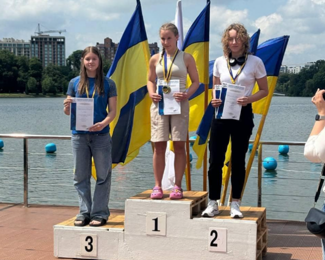 Спортсменка з Рівного здобула 3 нагороди на чемпіонаті України з плавання