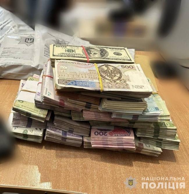 У 9 областях України ліквідували наймасштабнішу мережу наркодилерів
