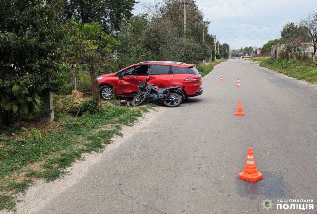 14-річний мотоцикліст - у лікарні: у Рівненському районі сталась ДТП