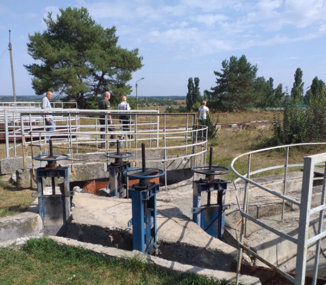 У річку Стир на Рівненщині скинули брудні стоки: відома причина забруднення