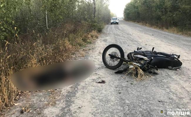 На півночі Рівненщини розбився мотоцикліст: його помітили тільки зранку