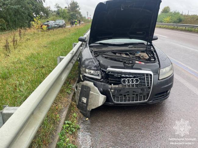 Поблизу Рівного п`яний водій скоїв потрійну ДТП