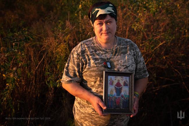 “Ця ікона нас вберегла": військовослужбовці Рівненської бригади ТрО дивом врятувалися від КАБу