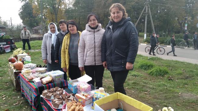 У селі на Рівненщині зібрали понад 86 тис. грн на спорядження та техніку для бійців