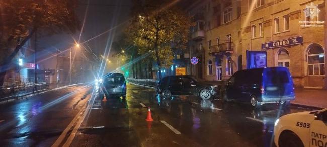 Потрійна ДТП у Рівному: за кермом однієї з автівток був неповнолітній