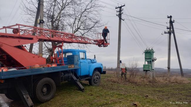 У селі на Рівненщині відновили вуличне освітлення