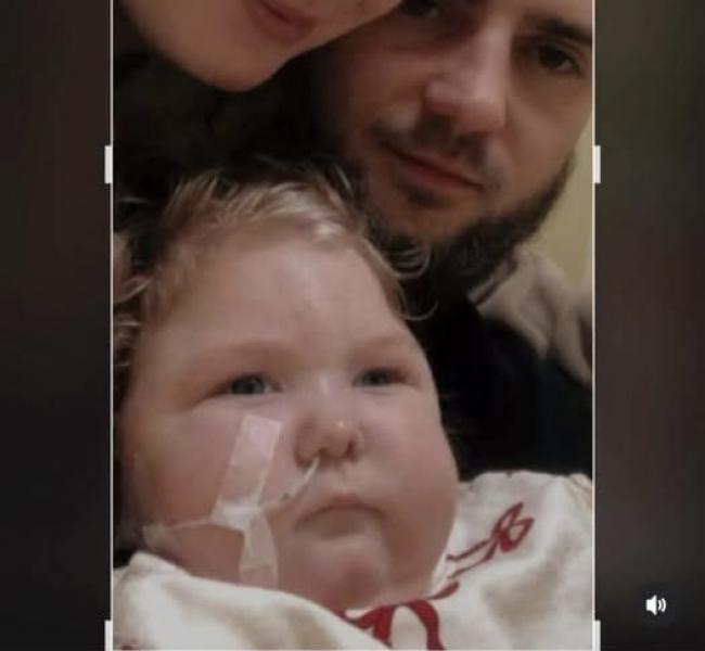 Молода сім`я із громади на Рівненщині потребує допомоги на лікування доньки