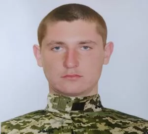 На Харківщині від ворожого обстрілу загинув 21-річний солдат із Зарічного